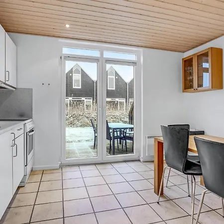 Feriehus Cozy In With Kitchen