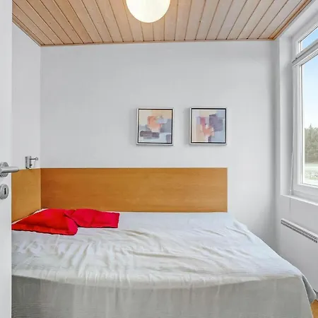 Feriehus Cozy In With Kitchen